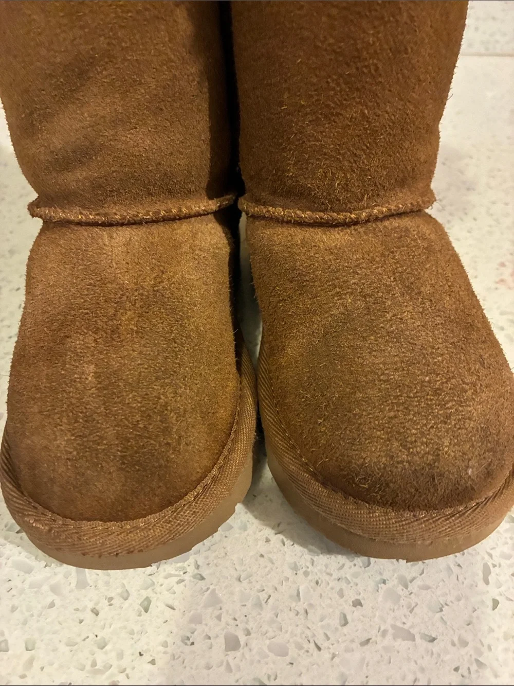 UGG BOOTS
